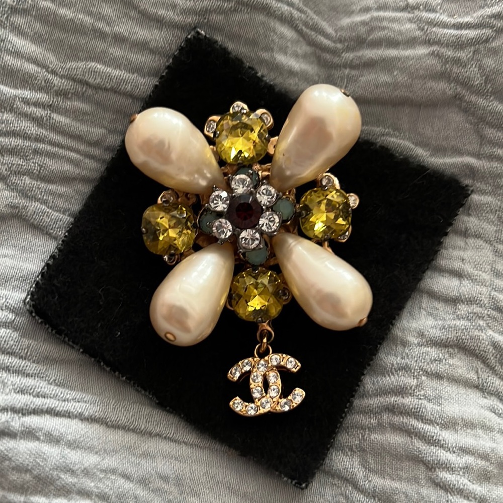 Authentic Chanel brooch